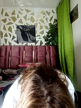 Kazsandraa's cam snapshot