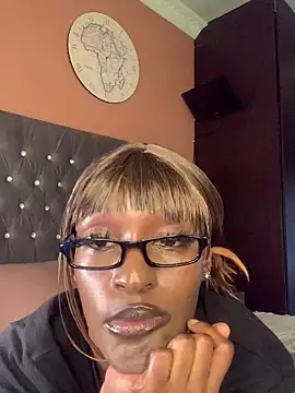 VeryGoodBadGirl1's cam snapshot