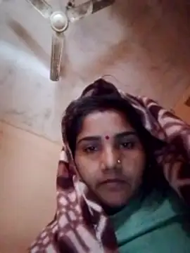 Seema_ji12's cam snapshot