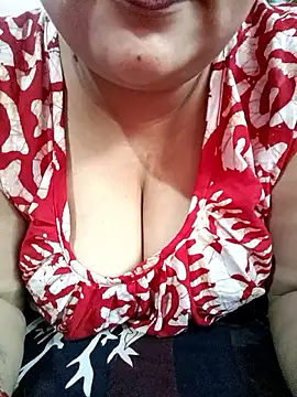 Beautyy38's cam snapshot