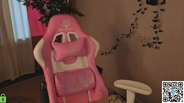 L1na_Reeds's cam snapshot