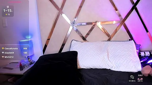 Evaa_Millss's cam snapshot