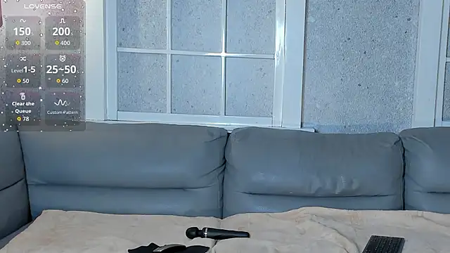 Ramona_Flower's cam snapshot