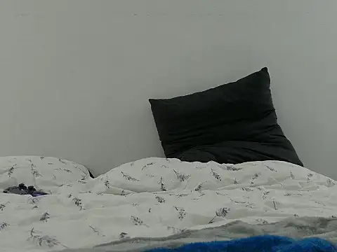 Iscariot19 live sex cam