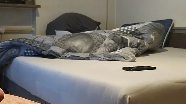 Alphapimmelchen live sex cam