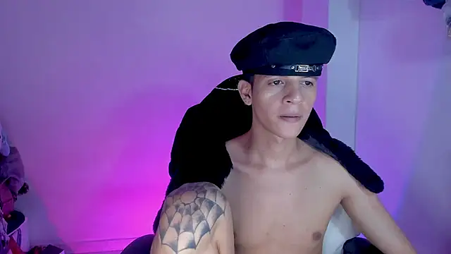 tylernova's cam snapshot