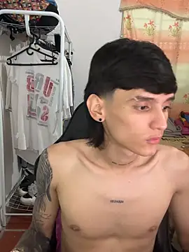 Sweett_Boyy's cam snapshot