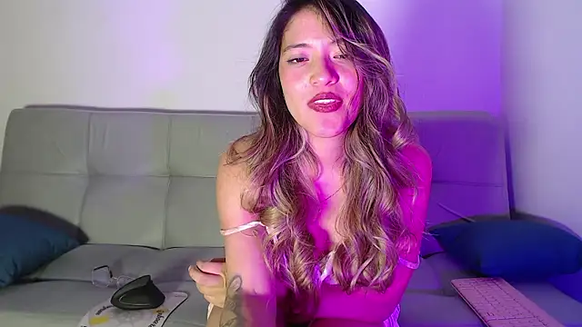 hanna__jones7 live sex cam