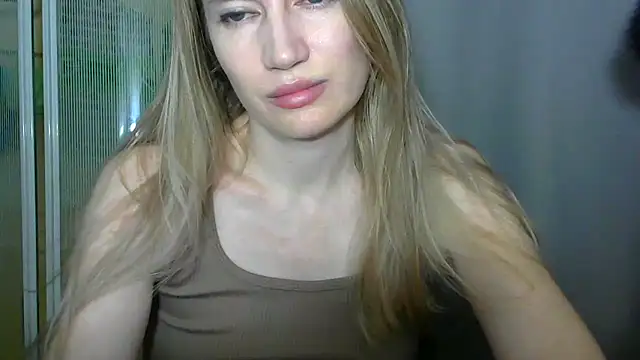 JessFoxxx's cam snapshot