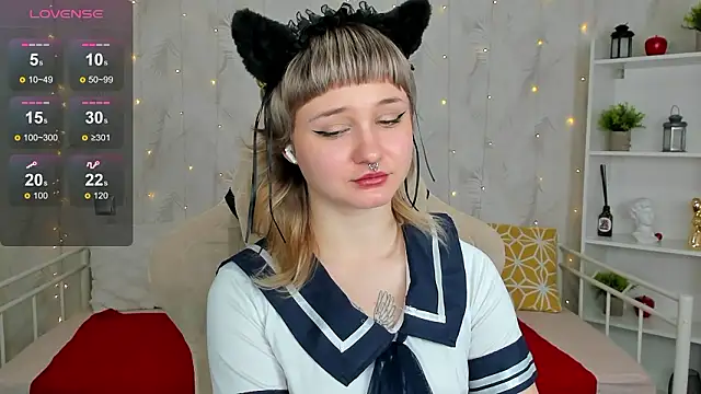 Tori_Cutie's cam snapshot