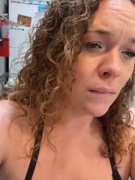 XoMisty live sex cam