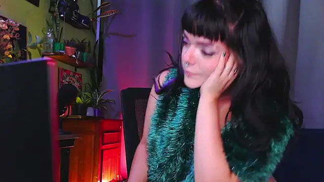 purple_em69's cam snapshot