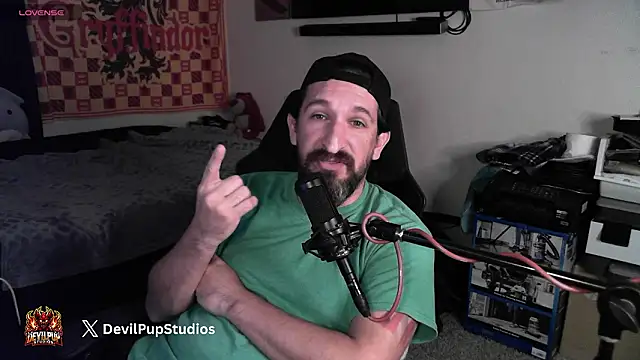 DevilPup75_'s cam snapshot