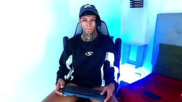 Rick_Wade's cam snapshot