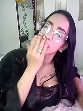 YaraDuartee's cam snapshot