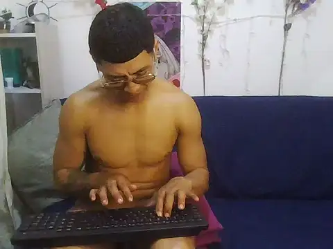 Masked_Dante's cam snapshot