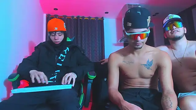 TheBatMansion's cam snapshot