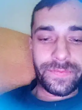 Elchicomalo29's cam snapshot