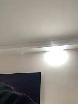 ELPikaPreta live sex cam