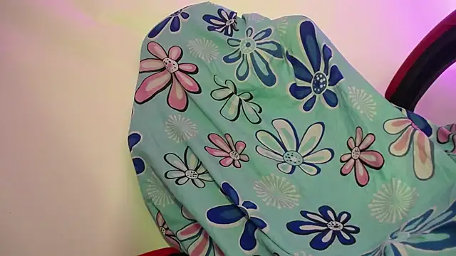 luly_pink's cam snapshot