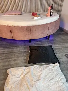 Saracooper__'s cam snapshot