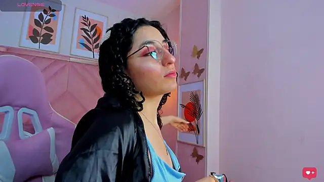 DemiJones_'s cam snapshot