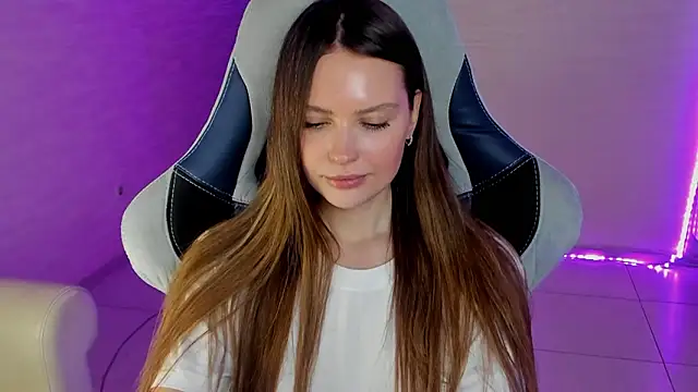 yourArya's cam snapshot