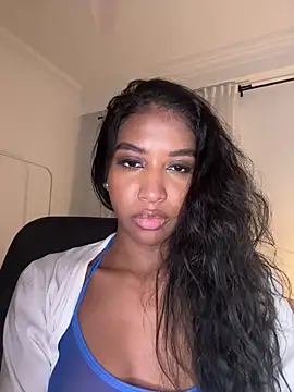 IamCrystal2's cam snapshot