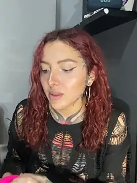 SelenaRouge1's cam snapshot