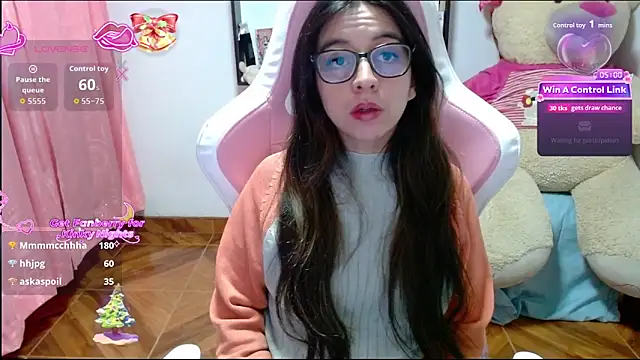 Maggie_Fox3's cam snapshot