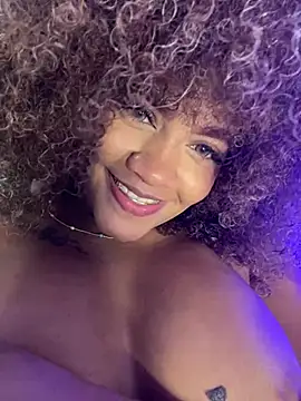 riri_brunnete live sex cam