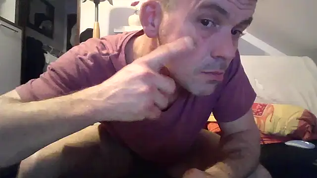 Cambitchboy live sex cam