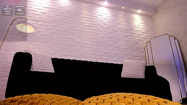 MilaColeman's cam snapshot