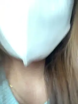 mi-ki1314 live sex cam