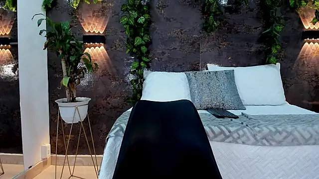 alice_greco's cam snapshot