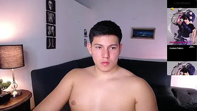 JamesCr_ live sex cam