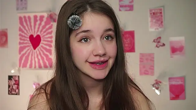 AmiLewis live sex cam