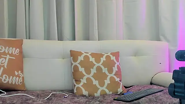 Timothe_Evans live sex cam