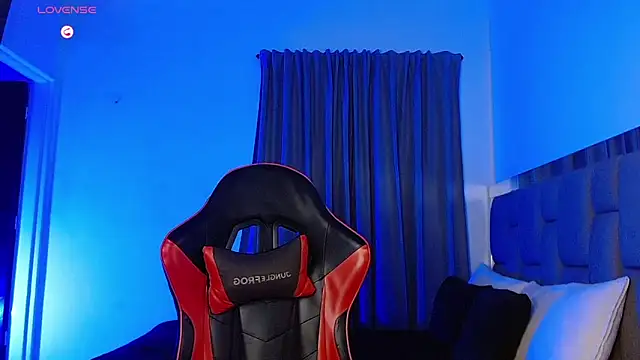 Christian_thor live sex cam