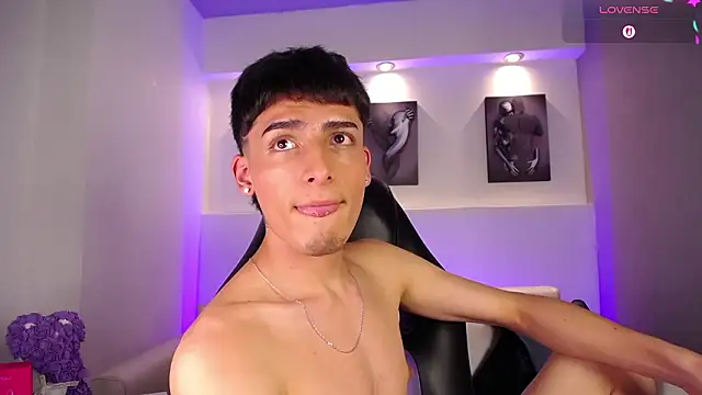 MateoMitchell live sex cam