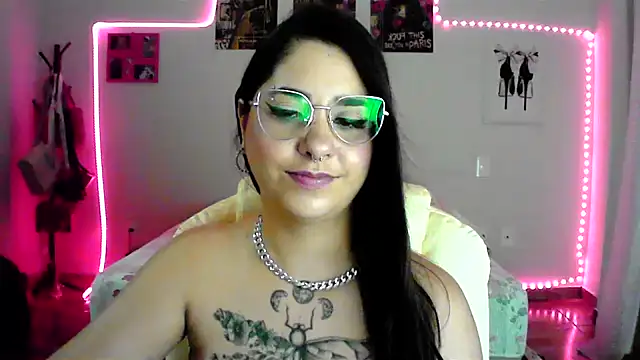 agnesmartins's cam snapshot