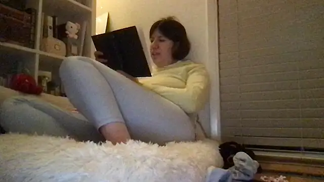 HYPHYtype's cam snapshot