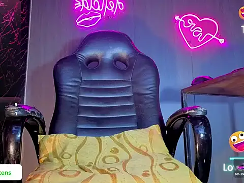 amgeline's cam snapshot