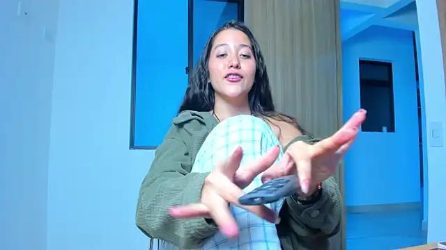 Nhefertary's cam snapshot