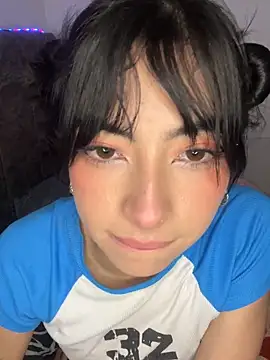 junorise23's cam snapshot