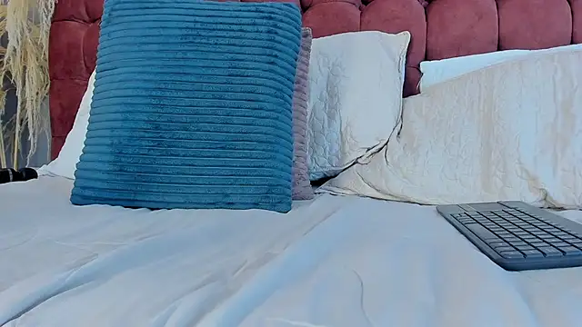 Samantha_luv_'s cam snapshot