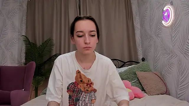 Hi__Karuuu's cam snapshot