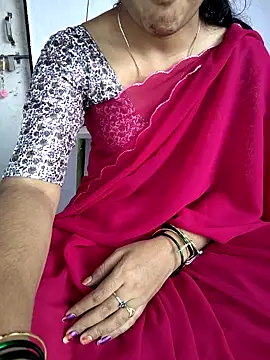 Cute-Telugu-Teacher live sex cam