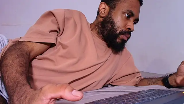 KaelMoreau live sex cam