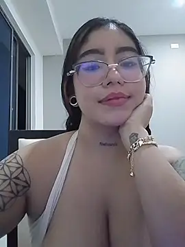 Helll_girll live sex cam
